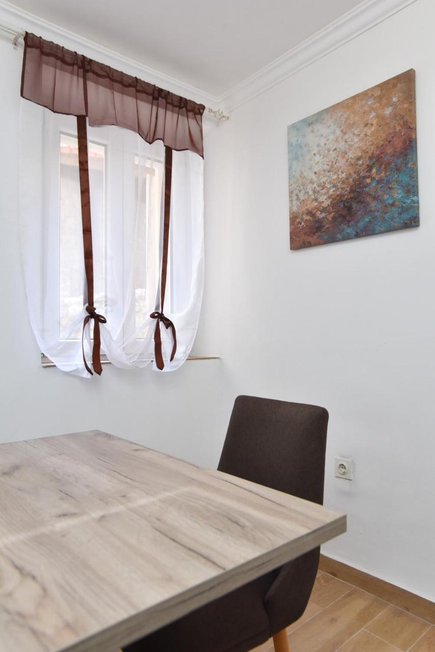 Ferienwohnung Palm Square 1 Old Town Apt Budva Exterior foto